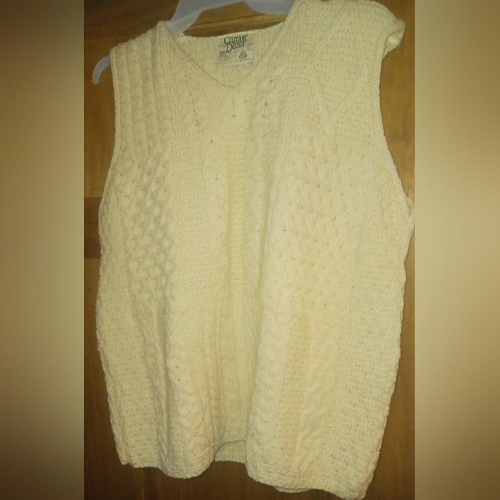 Carraig Donn Ireland Women's Vintage Yellow Wool Pullover Size Medium